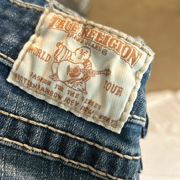 Gently use true religion women’s or girls pants size 25 - Picture 10 of 12